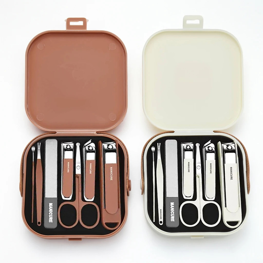 طقم العناية بالأظافر المضاد لل - مراجعة Mens Grooming Travel Kit وسعره